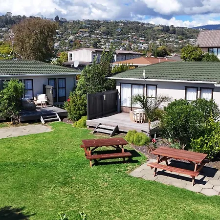 Tahuna Beach Holiday Park Nelson Room photo